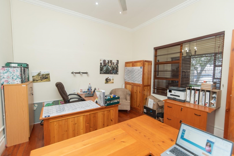 Commercial Property for Sale in Richmond Hill Eastern Cape